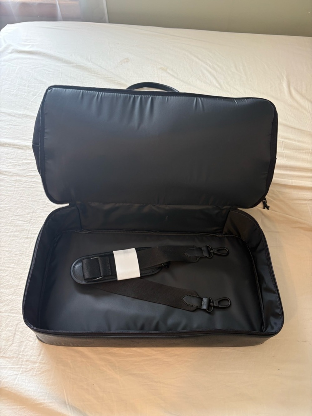 BEIS The Weekender In Black- Two-Tone Travel Tote with Lower Compartment - Picture 3 of 4